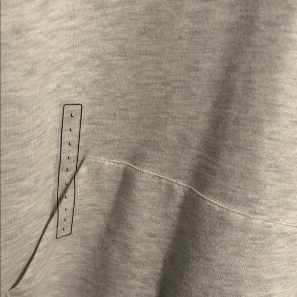 Alpine Design Women's Light Gray Hoodie NWT - Picture 3 of 6